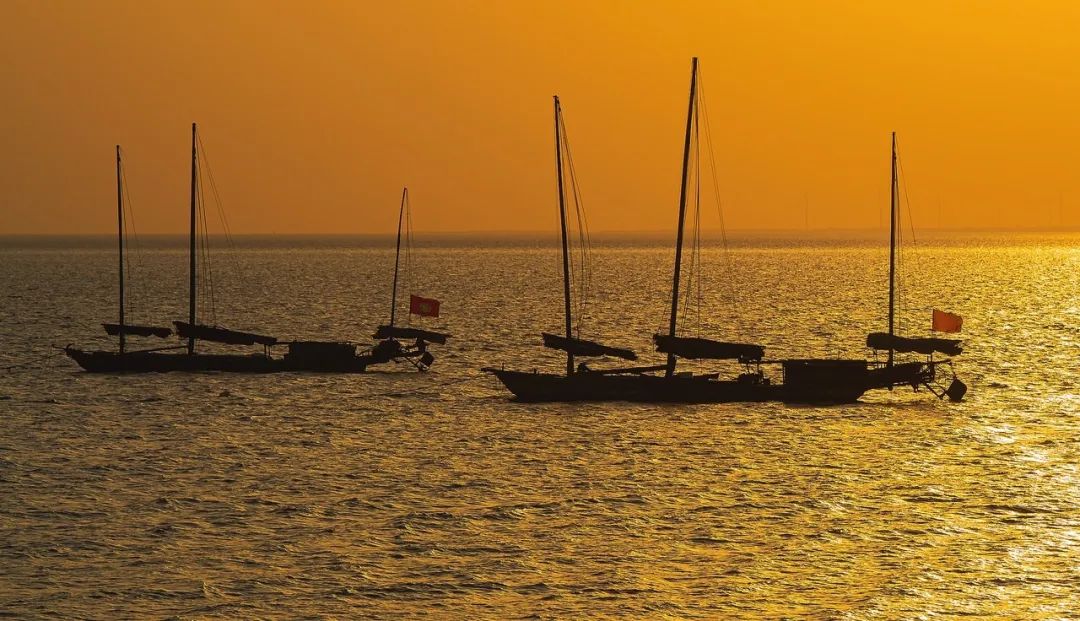 这个生活很慢,美食“泛滥”的小城藏不住了