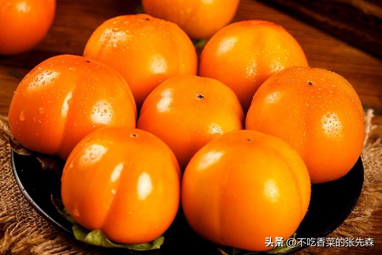 中秋节送啥礼比较实用,中秋节快到了该送什么礼物好呢