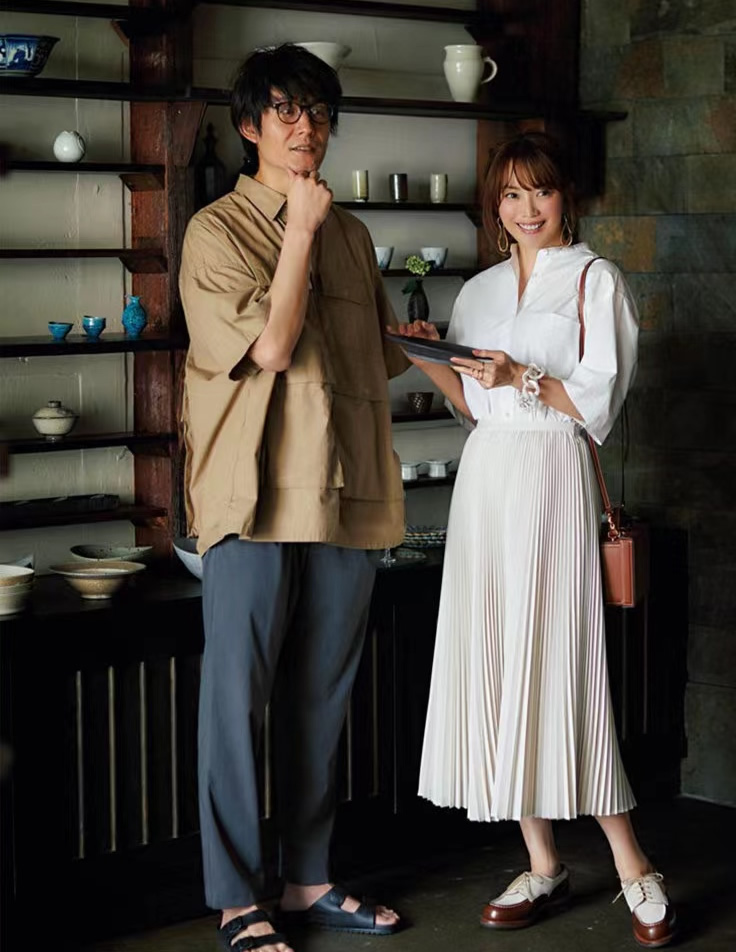 半裙穿搭参考,一件下身半裙搞定多种风格穿搭