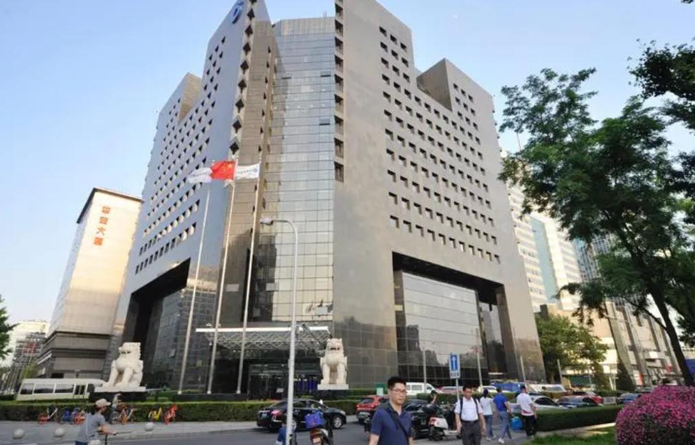 宏观经济对证券市场的影响机制,宏观经济包括哪些对股市有何影响