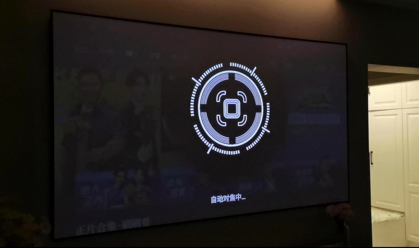 天猫精灵小红盒和天猫魔屏m2对比,智能投影注意事项