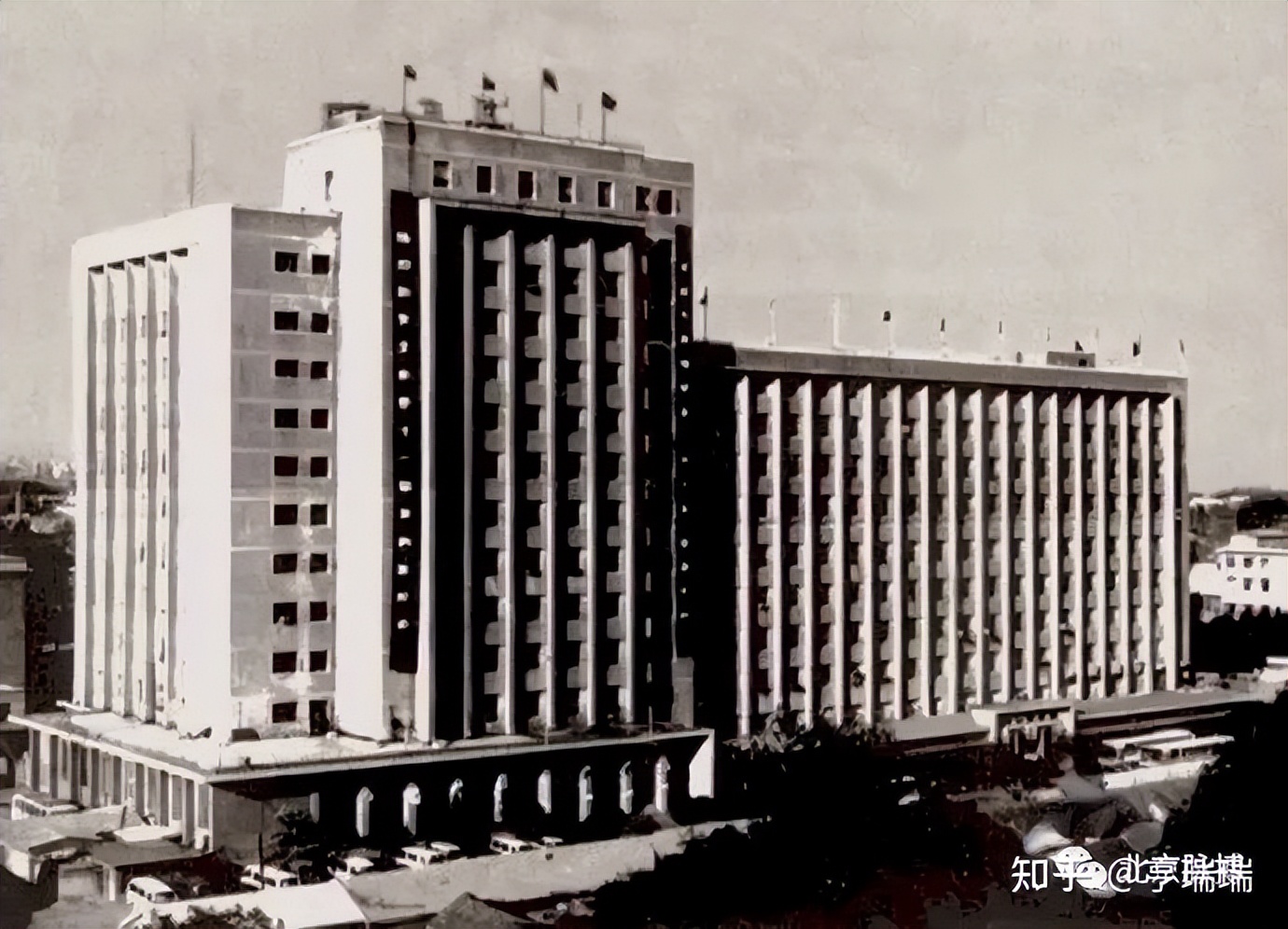 老飞机二战视频,70年代老古飞机