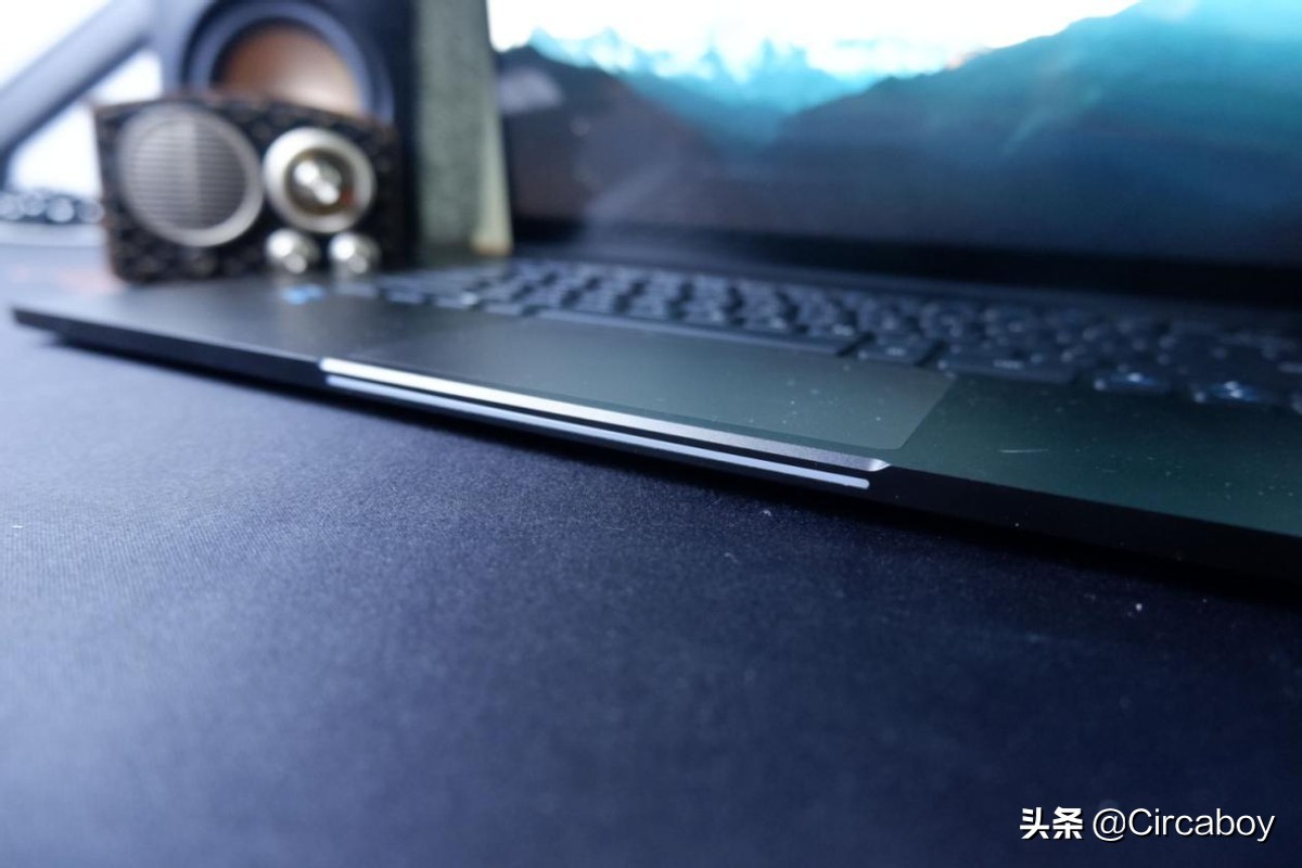 intelnucx15测评,intelnucm1512代值得买吗