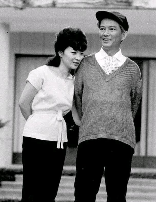 越南第一夫人陈丽春倾国倾城的蛇蝎美女，因恶毒引起兵变全家遭难