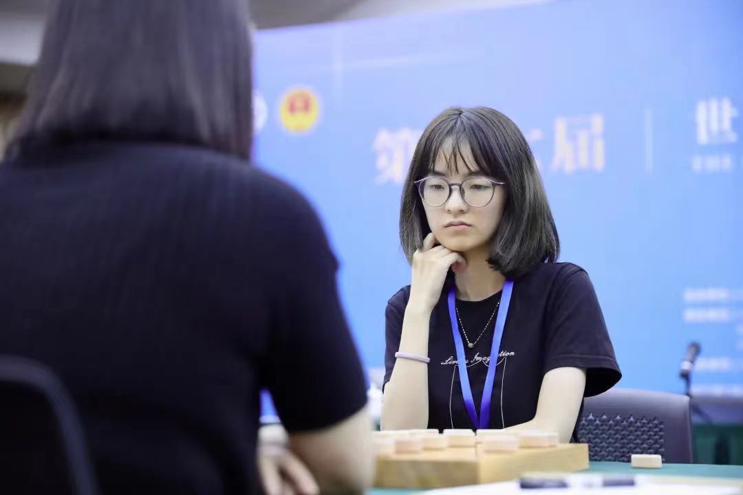 女甲联赛第八轮王琳娜止住连胜脚步