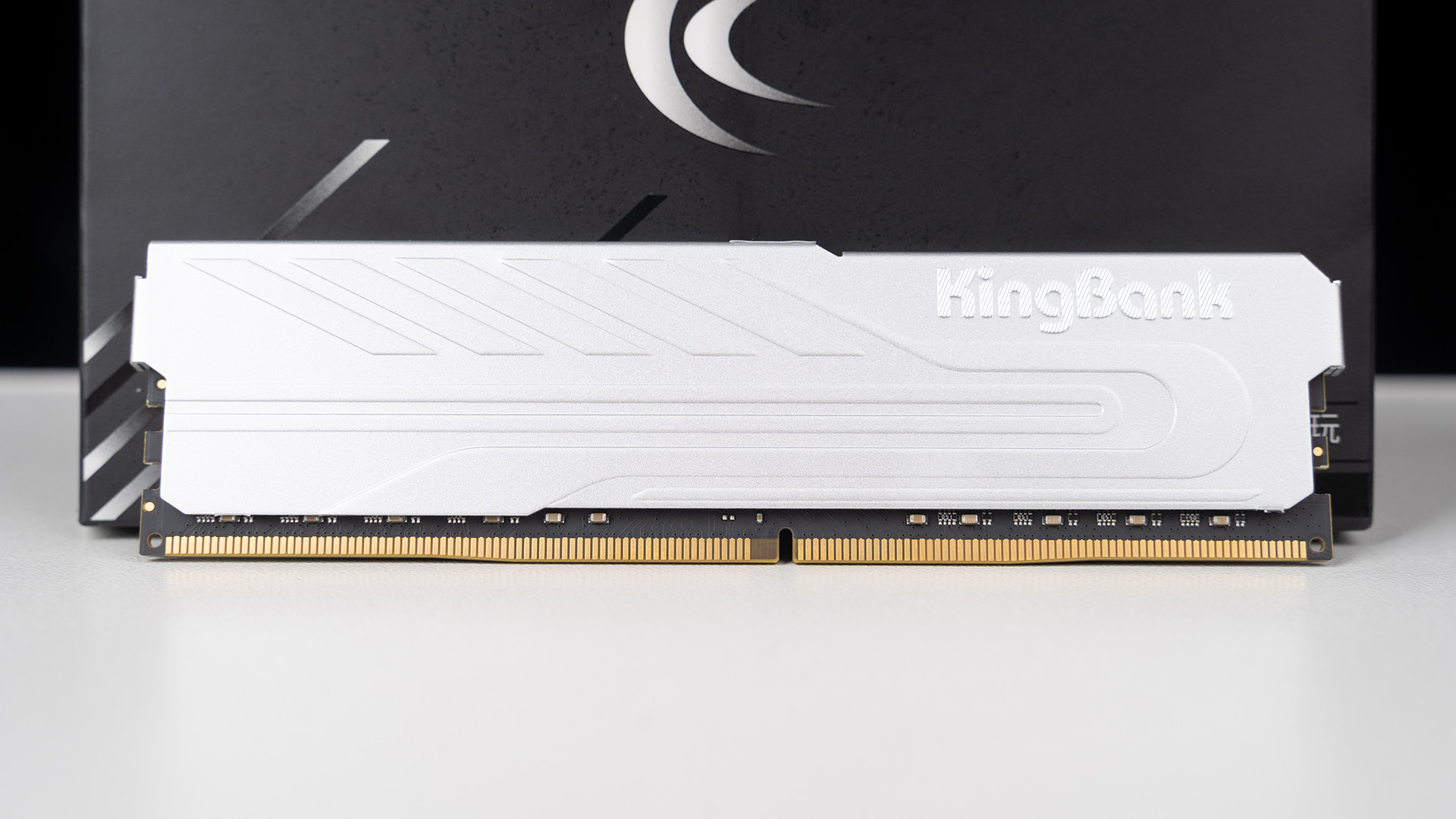 帮老爸装一台“超大杯”的8.1L便携主机—5600G+32GBD4+2*1TB固态