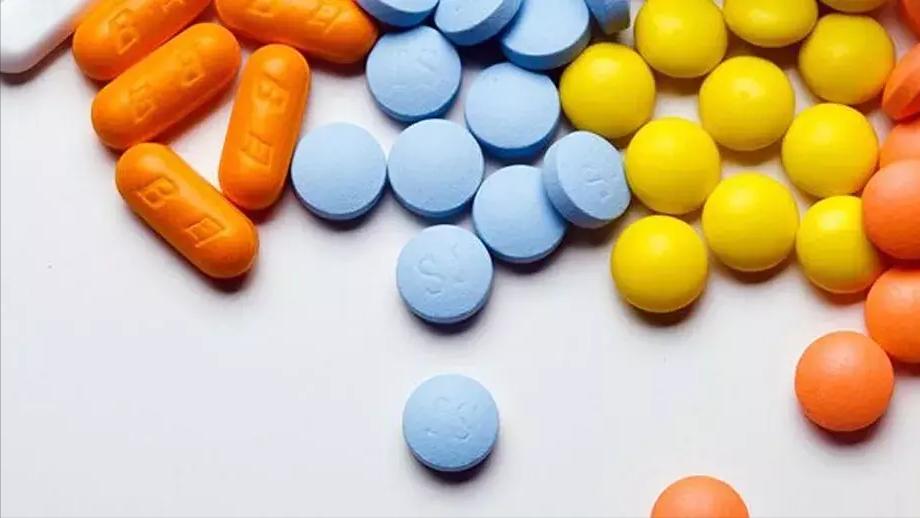 50岁女性下肢无力是什么原因,更年期女性下肢无力