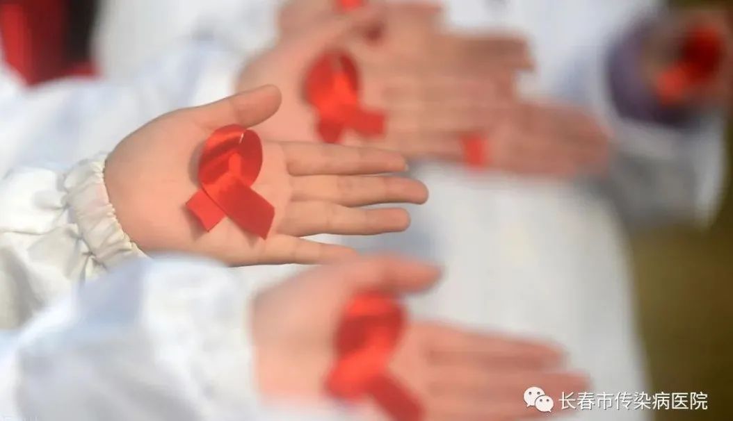 艾滋病日报道---让我们一起来听一下艾滋病感染者的心声，你就不会再歧视他们