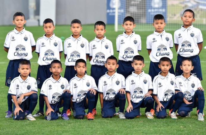 中国足球怎么样才能有出路,中国足球出路在何方