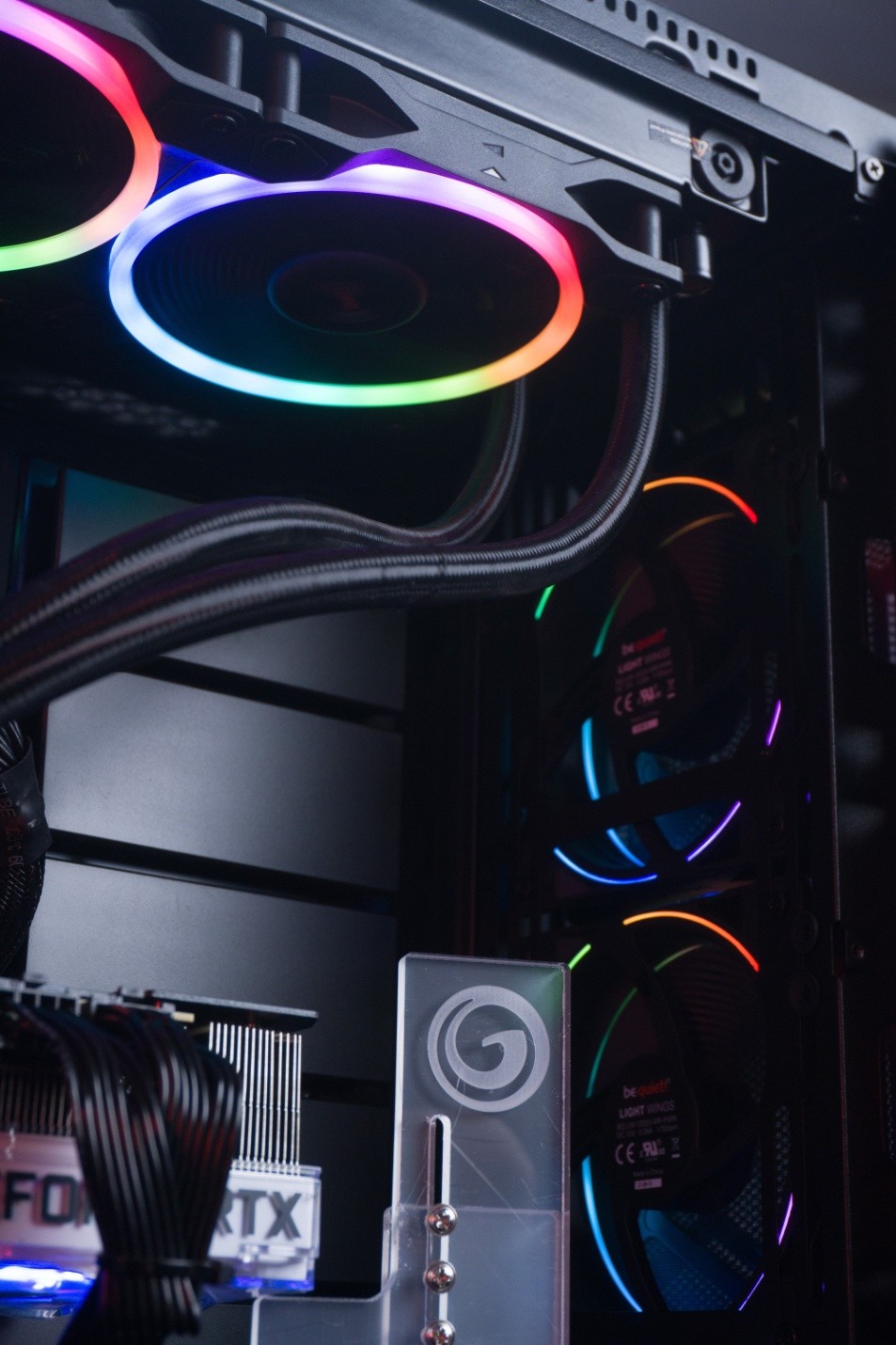 1000块6把风扇，是什么样的体验？德静界LightWings装机