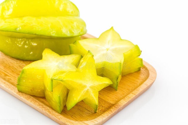 儿童吃荔枝中毒视频,八岁女童吃荔枝头晕恶心中毒