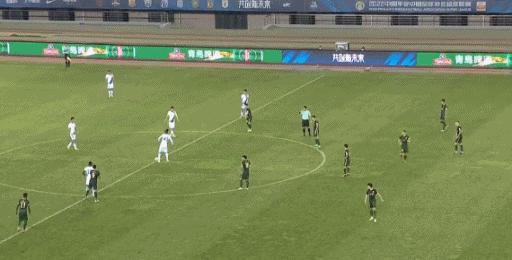 腾讯体育免费直播大连人VS申花！36岁的小闯PK杨旭吕鹏拦截于汉超