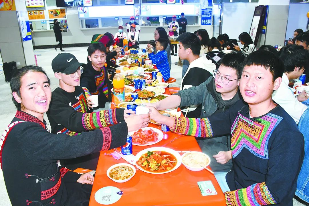 过年咯！四川多所高职举办彝族新年庆祝活动！精彩现场快来看看