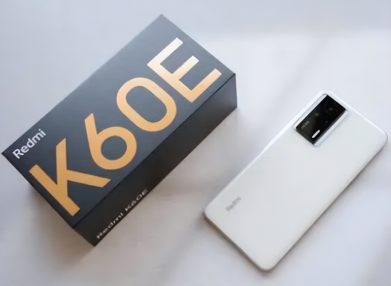 几款优质旗舰手机推荐一下,手机推荐建议买哪款比较好一点