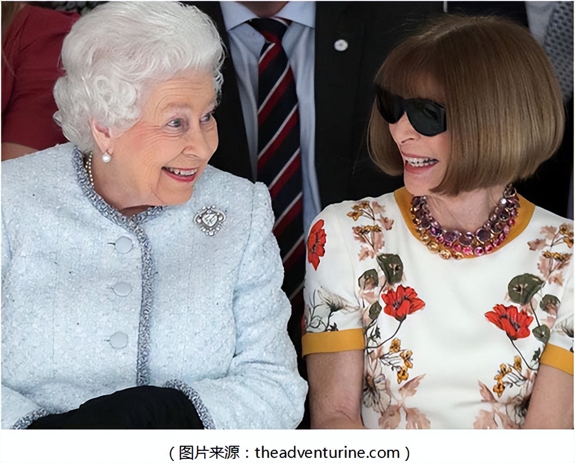 英国庆祝伊丽莎白二世在位70周年——女王的宝藏铂金首饰盘点