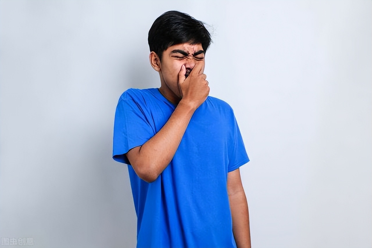 放屁是肠道疾病的重要病症吗,肠道放屁是什么原因引起的