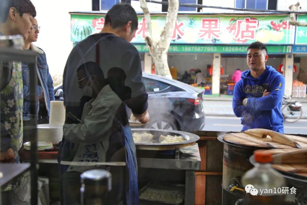 逛海宁皮革城每座都是卖啥的,海宁皮革城如今还值得逛吗