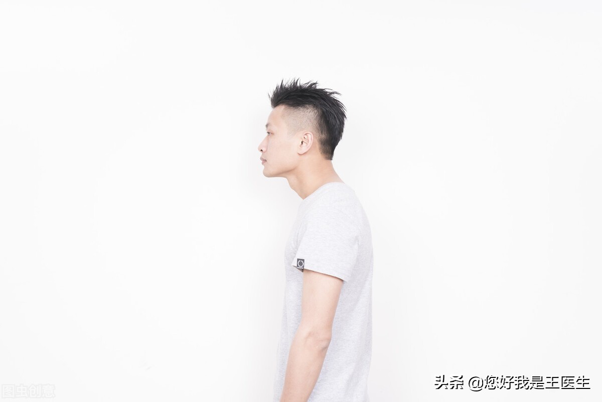 妈妈说睡觉手机不能放在枕头,颈椎疼是枕枕头好还是不睡枕头好