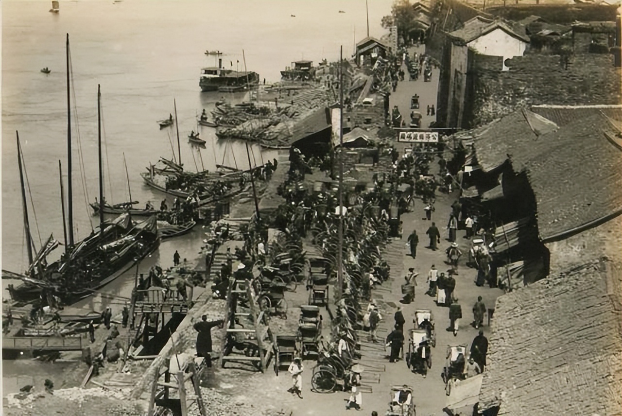 中国第一座直辖市,中国第一座直辖市在哪里