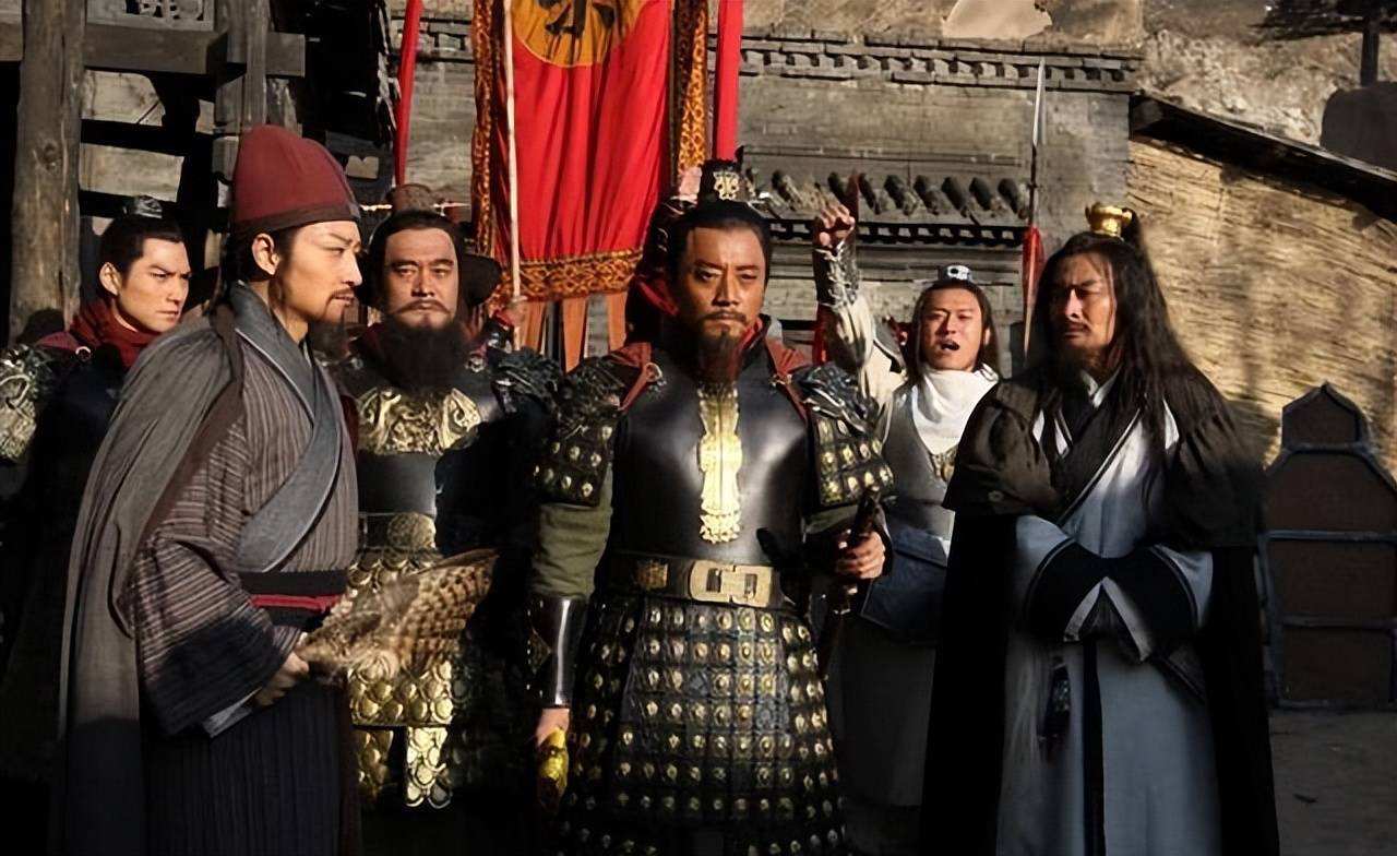 宋朝宫廷有多难混，宋江情商那么高，招安后一样落得个自杀的下场