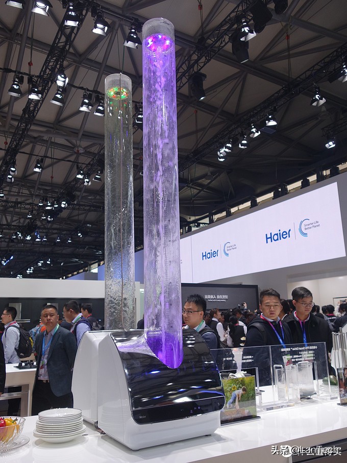 暴走两万步！海量图片带你游览2017年AWE家电展