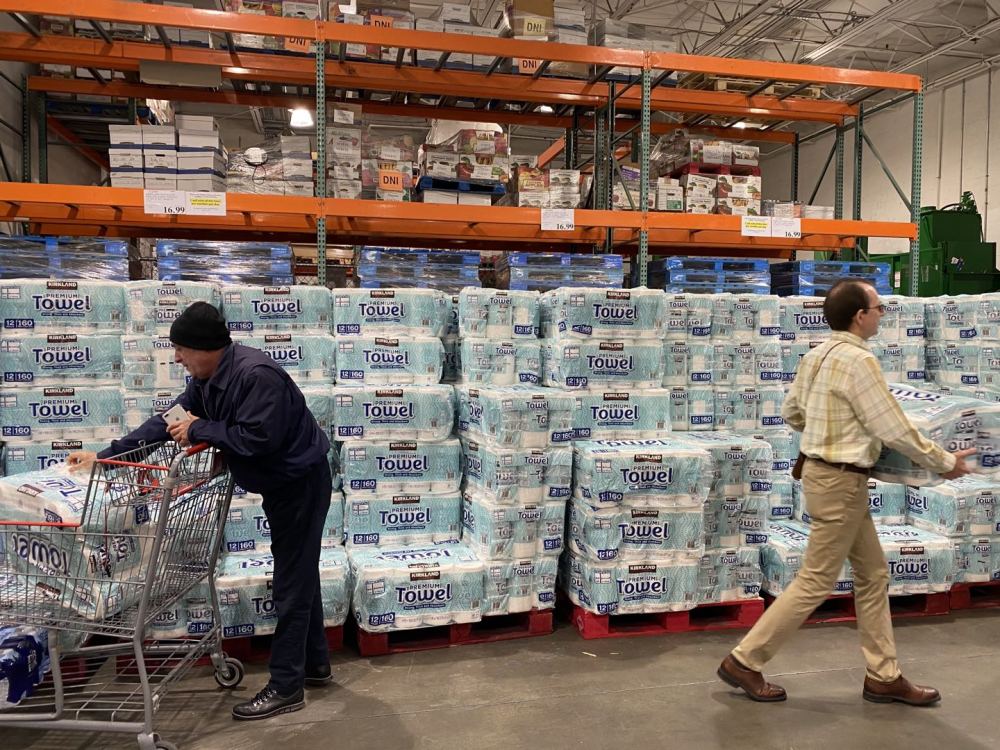 通缩到来要不要把房子卖掉,通缩来了买什么