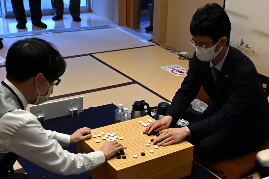总价965万日元的棋具——第46期棋圣战第3局第一天时间线