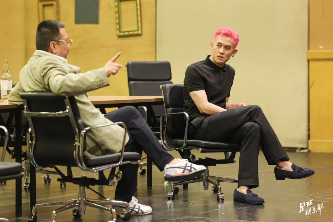 球迷看足球城市联盟,球迷来曼联看球