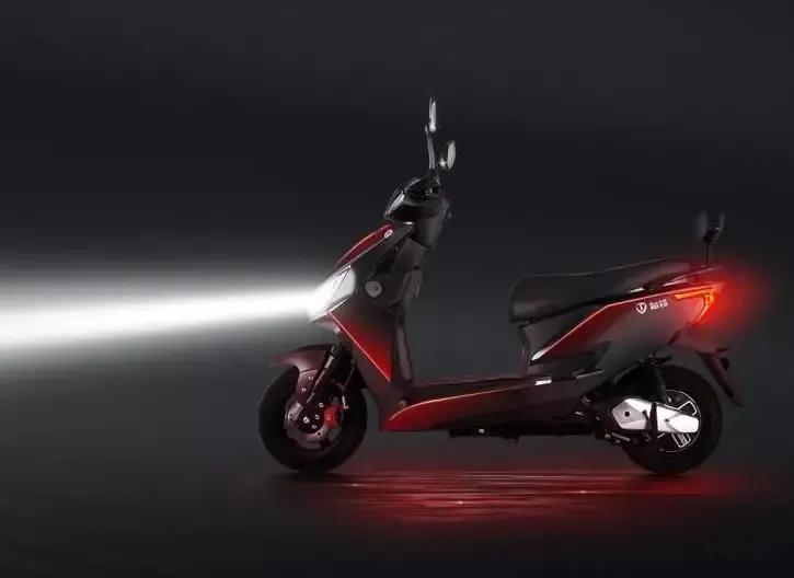 电动车雅迪台铃最新款,电动车雅迪台铃哪个好