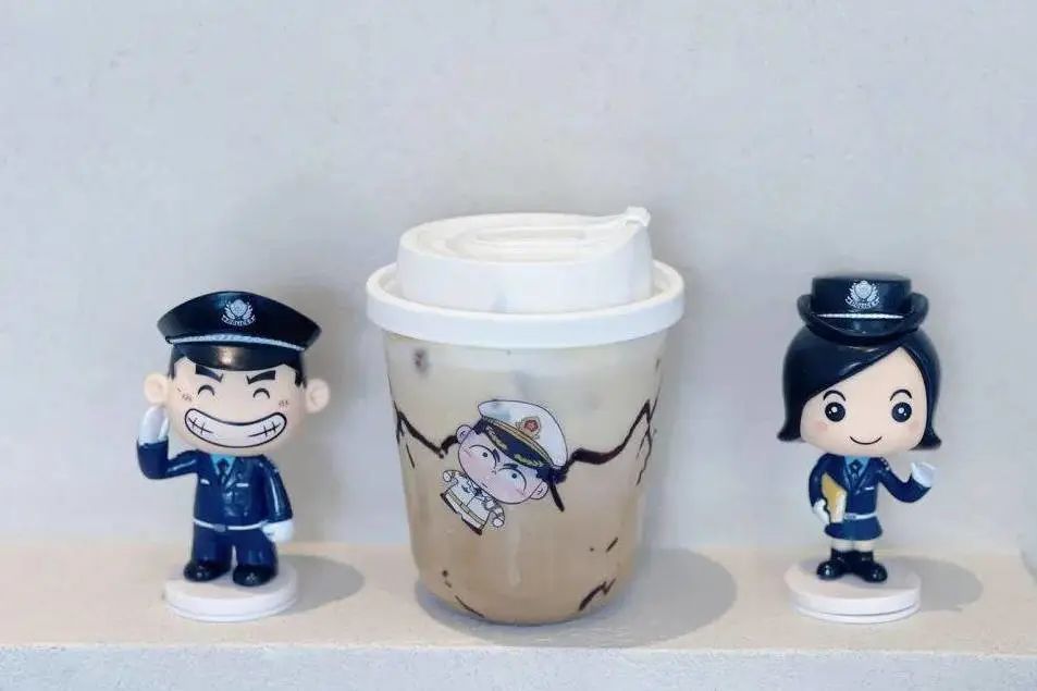 跨界品牌合作经典案例,经典品牌跨界开店