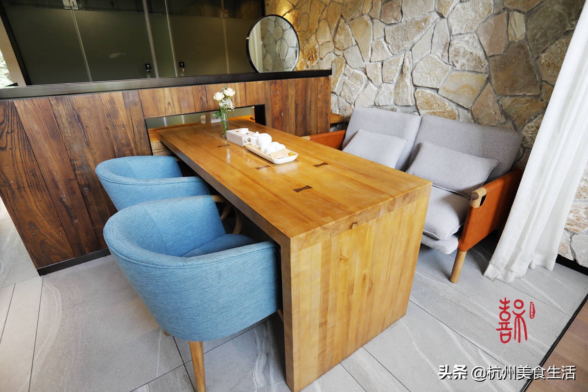 鏃犺竟娉虫睜澶忓ぉ,浠侀噷蹇冩硦鑾共姘戝