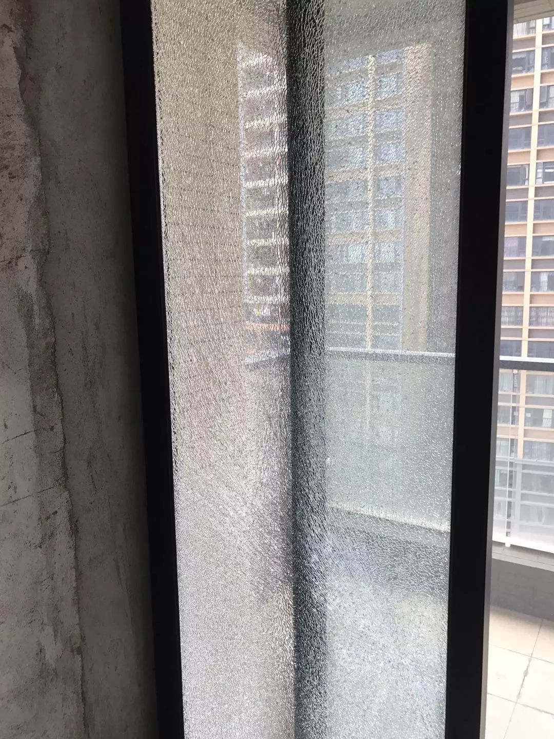 采光好玻璃隔断墙,采光隔墙