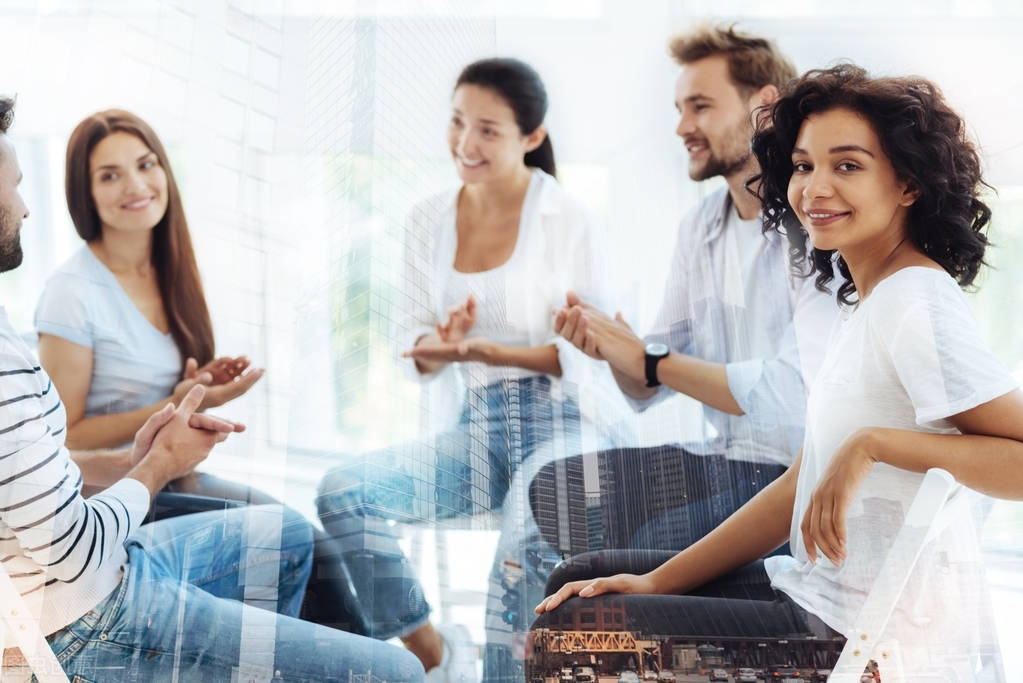 背痛:对心理、身体或两者的治疗会有帮助吗?