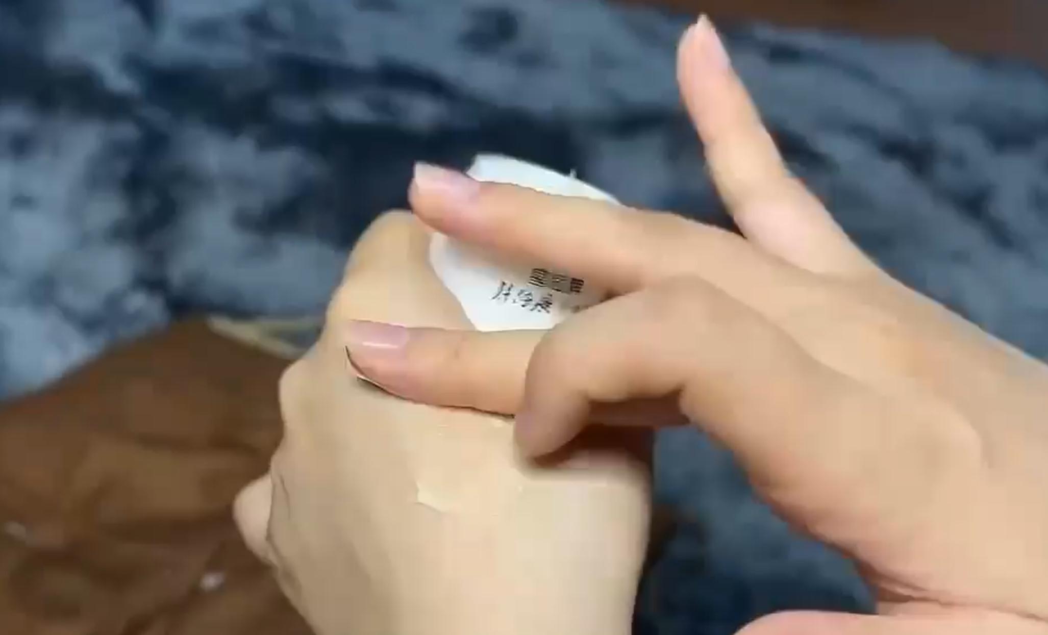 高端面霜和便宜面霜到底有什么区别？用完后才明白，真是智商税