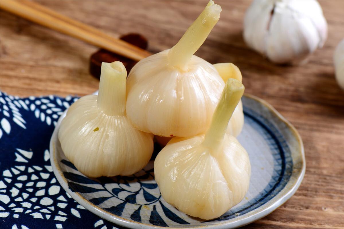 怎么腌糖蒜不烧心,腌糖蒜怎么腌不烧心