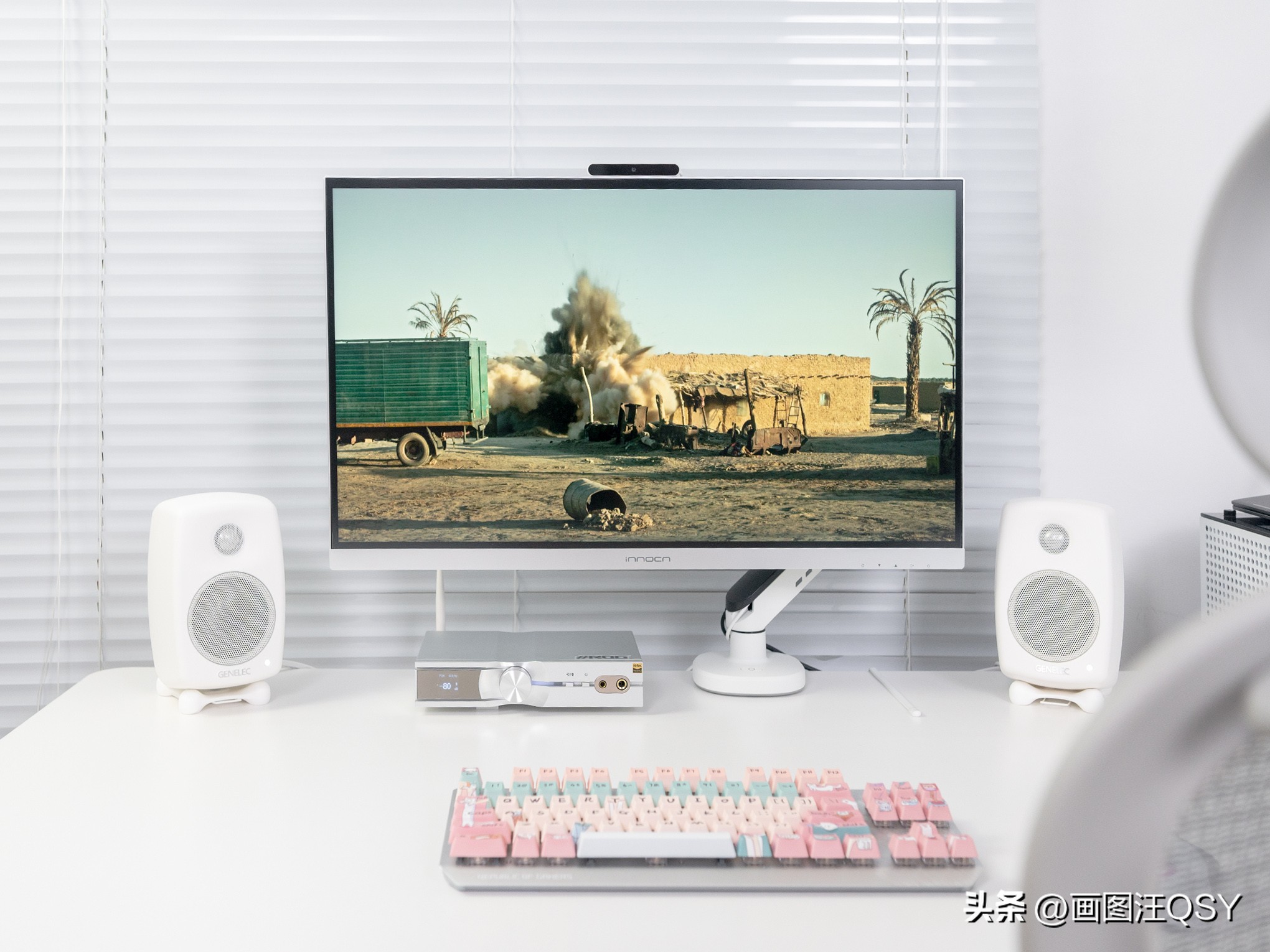 居家书桌升级改造：追剧听歌、居家办公也能很快乐