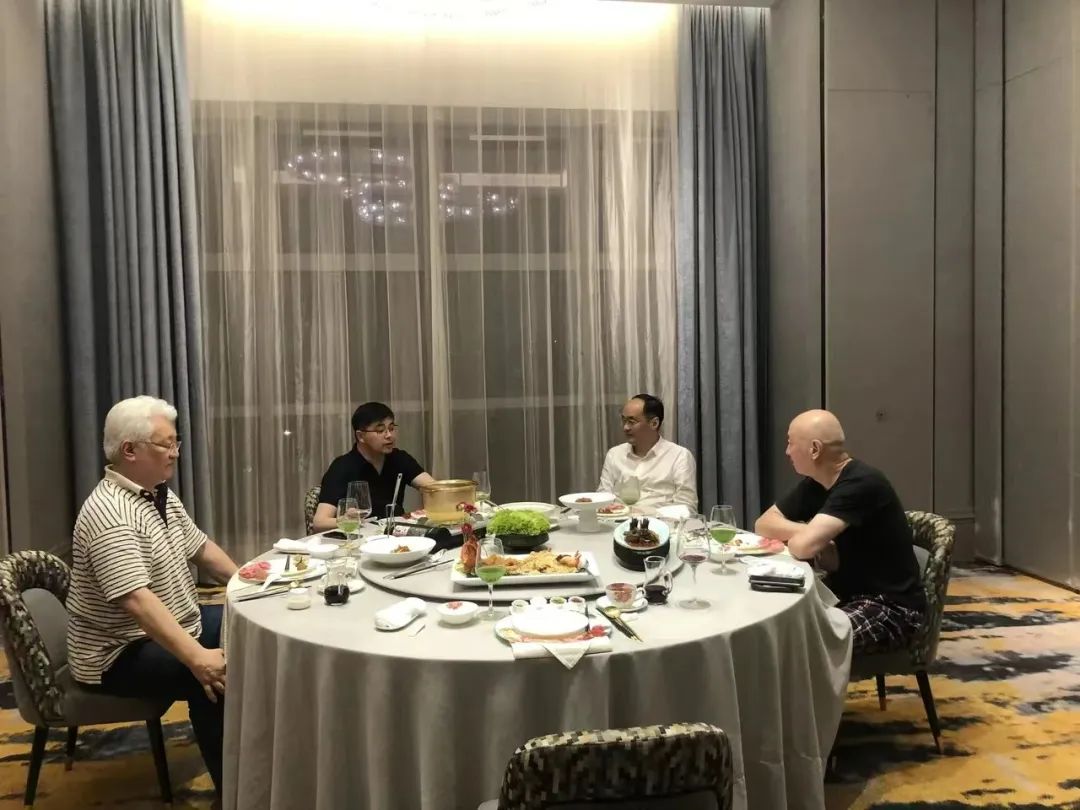 当年与大作家陆文夫聊了一夜烹调的小厨师，成了百年老店的掌门人