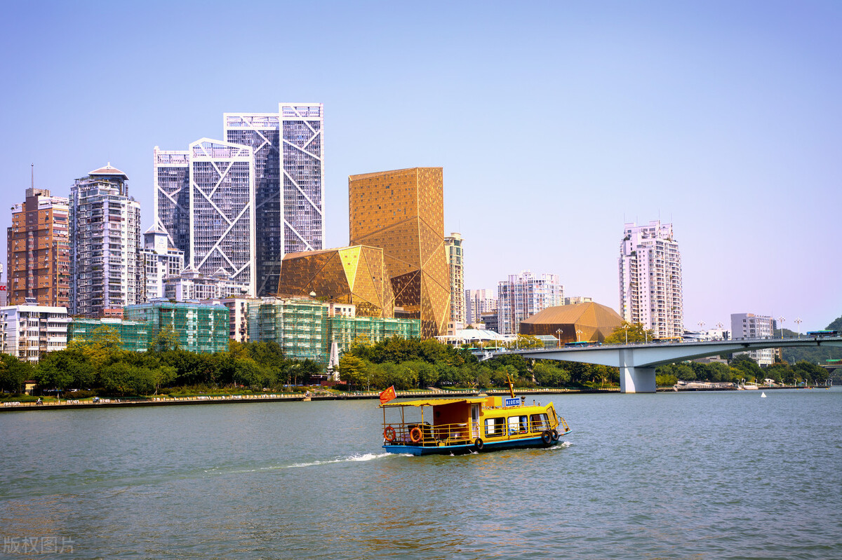 柳州到底是一座怎样的城市,柳州是一个什么样的城市