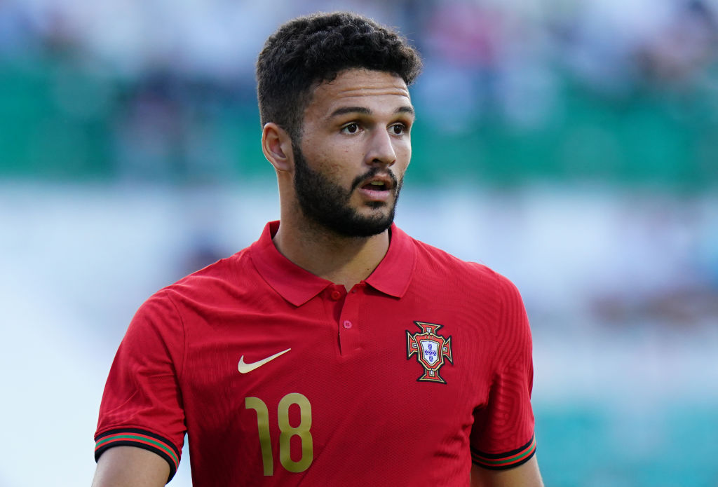 精彩回顾c罗10次拯救葡萄牙时刻,轻松过关一好还是轻松过关二好