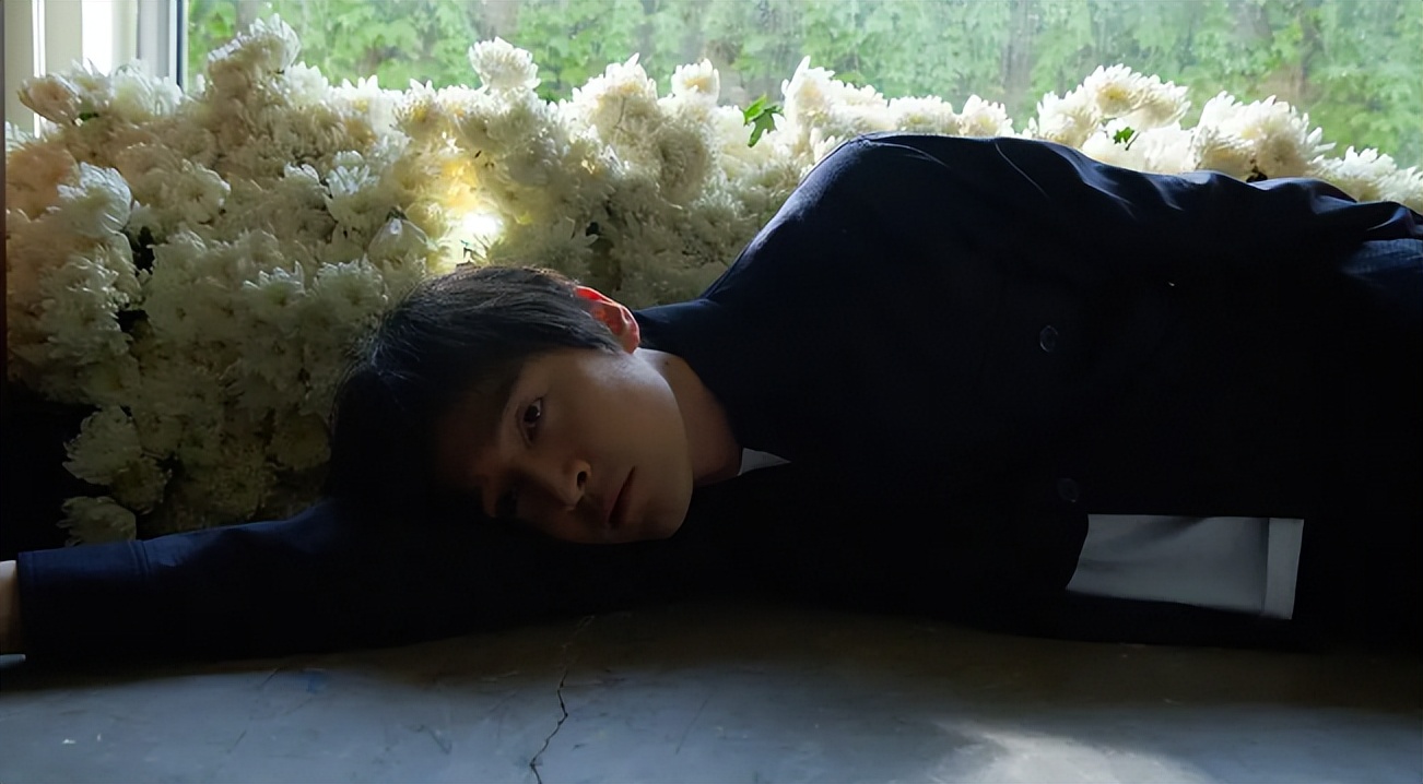 孤注一掷上映封神会掉价吗,孤注一掷提前点映抢封神票房