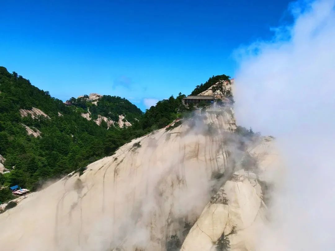 华山淡季旅游攻略,华山游玩季节推荐