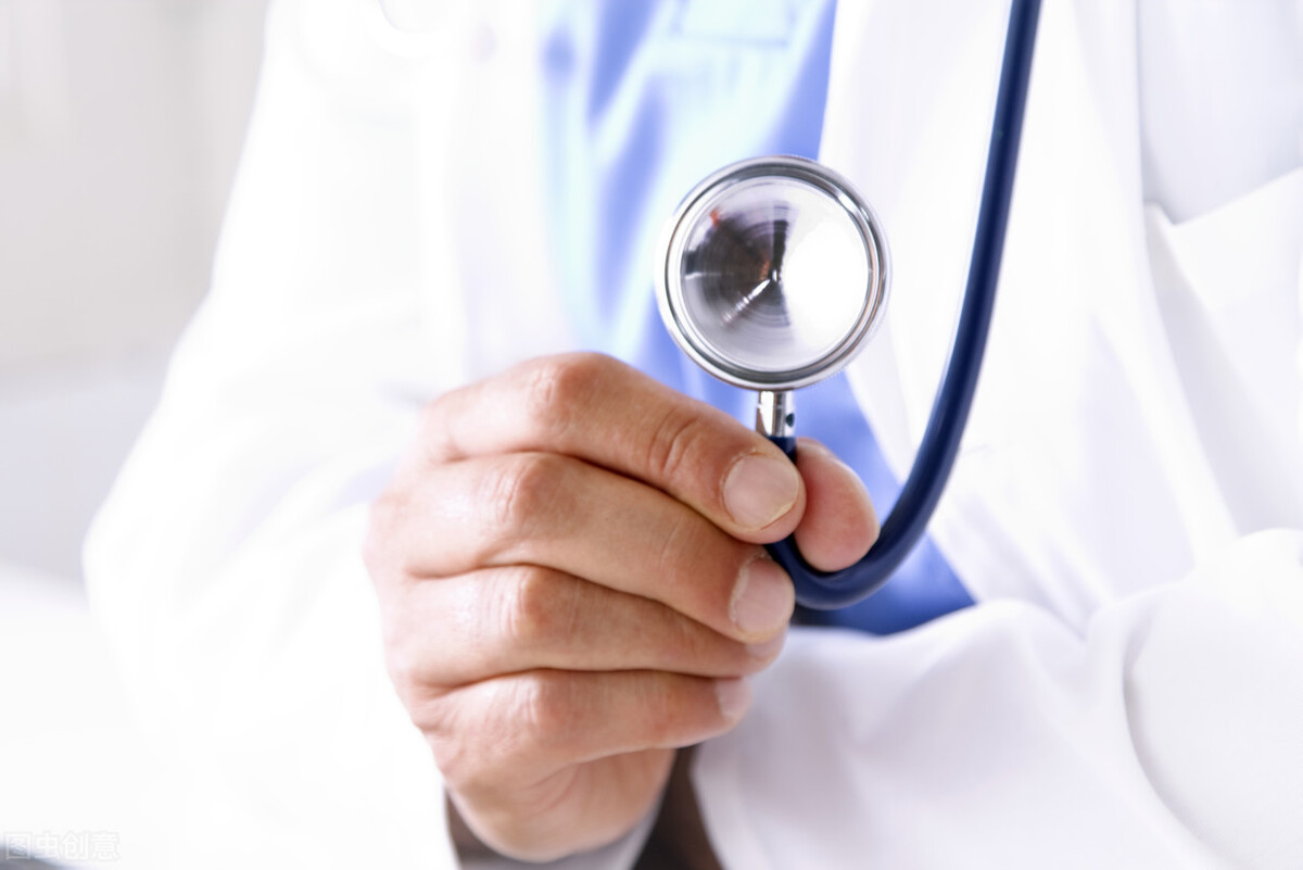 体检前列腺钙化灶怎么引起的,前列腺钙化灶有症状可以治吗