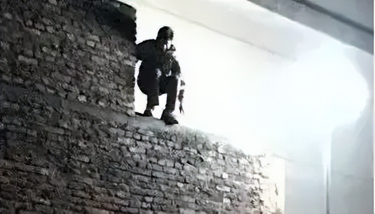 福建高三差生高考前宣誓,被同学耻笑,18年后却成年入千万富商