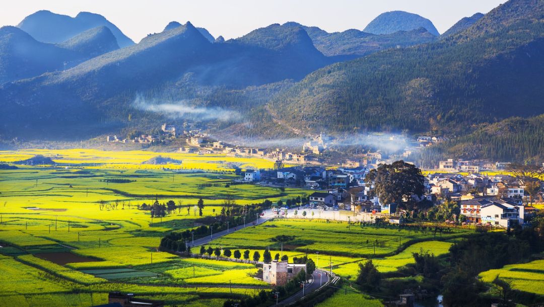 西部自驾游十大经典线路,中国西部自驾精品十条线路