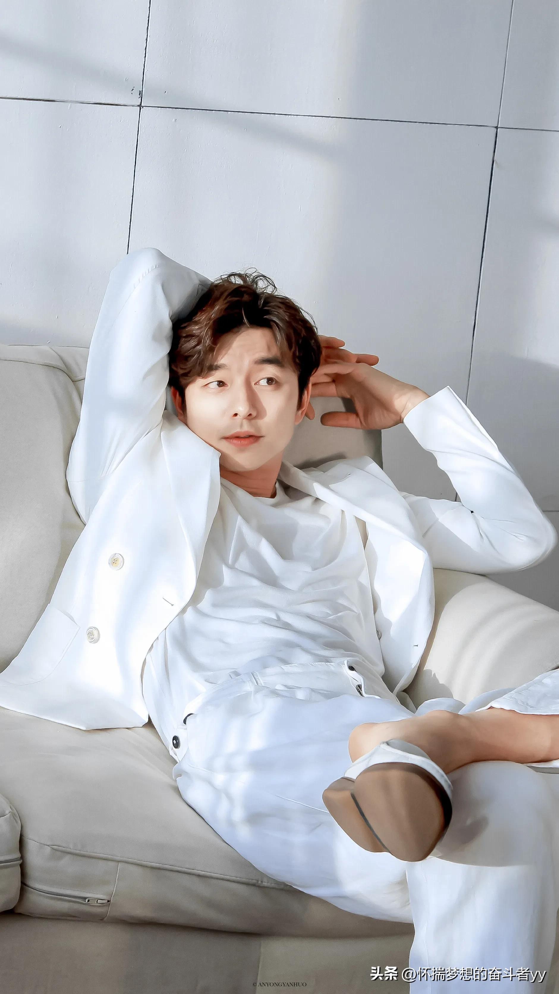 鬼怪孔刘李栋旭并肩而行,鬼怪大叔孔刘独白