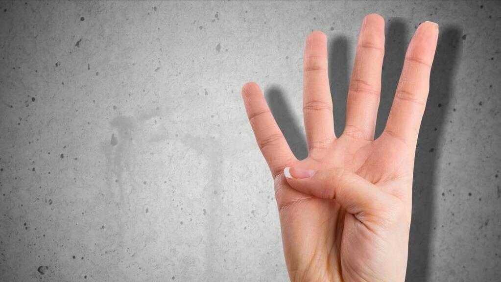 检查胎儿外阴肥大,宝妈说孩子检查出腺体肥大