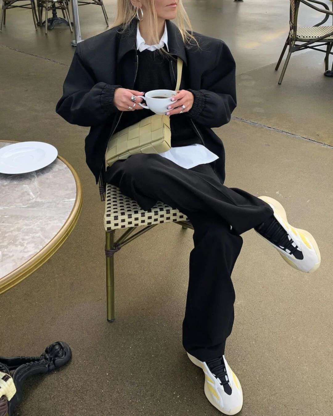 这个风格真的爱了，穿上它青春又活力，可办公可休闲