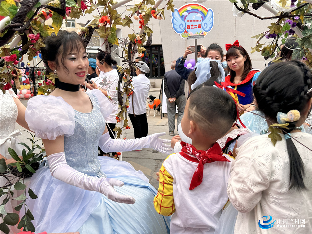 亲子阅读幼儿园六一活动,幼儿园六一野趣亲子活动