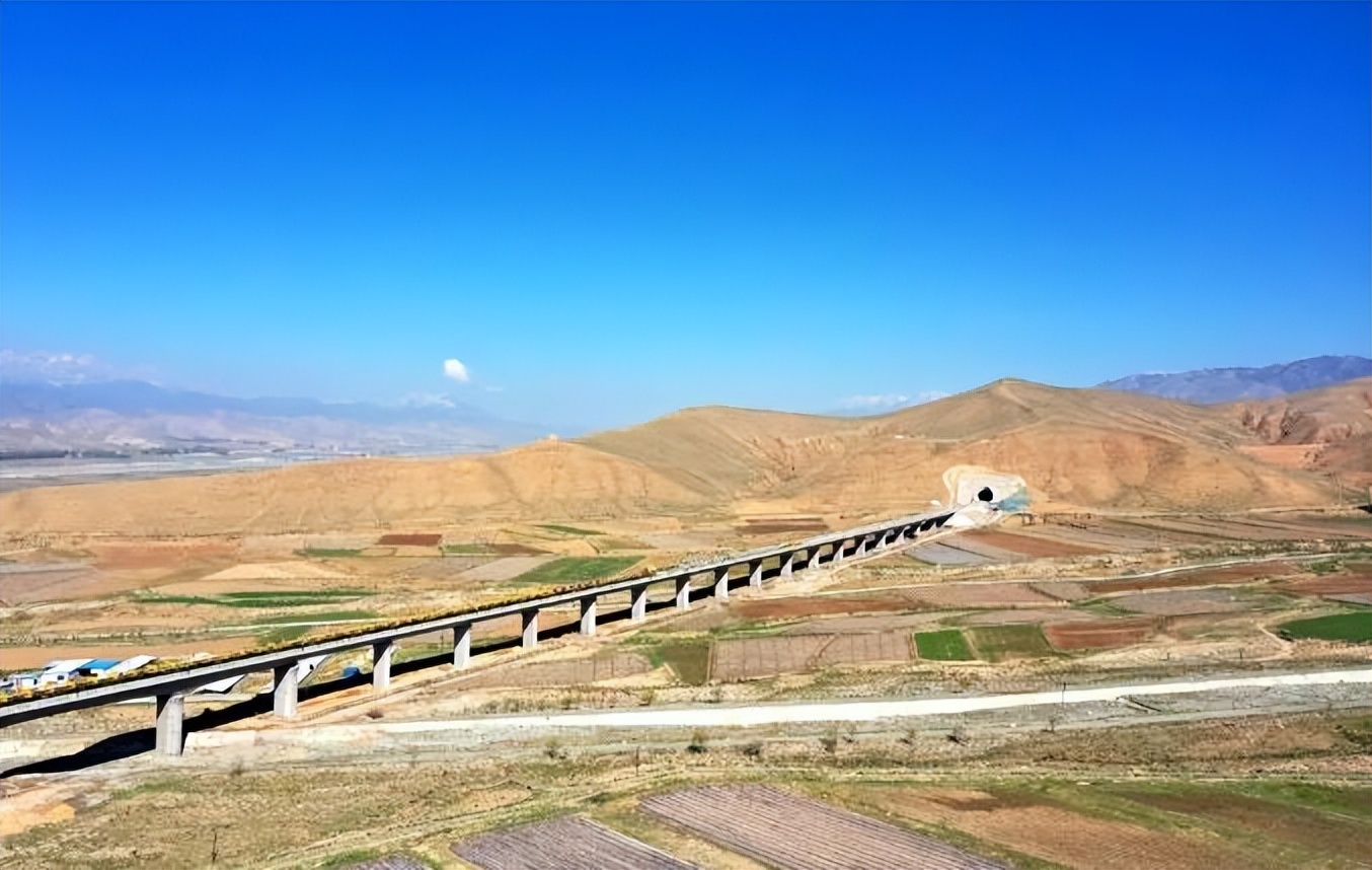 兰张三四线兰武段长度,兰张三四线铁路武张段