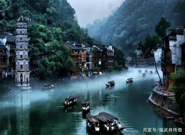 白茫茫一片大地真干净出处,白茫茫一片大地真干净结尾作用